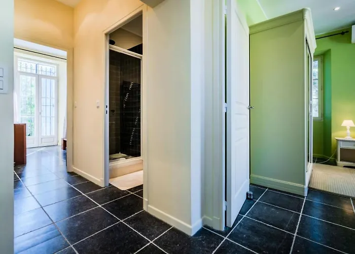 Rare ! 7p Cap D'antibes, A Pied Des Plages - Rare ! 7p Cap D'antibes, A Pied Des Plages Mae-1953 * Antibes